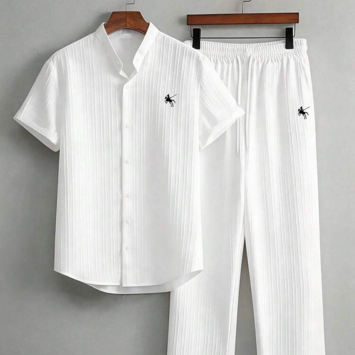 Manifinity Dauomo Men's Knight Pattern Short Sleeve Shirt And Pants Set